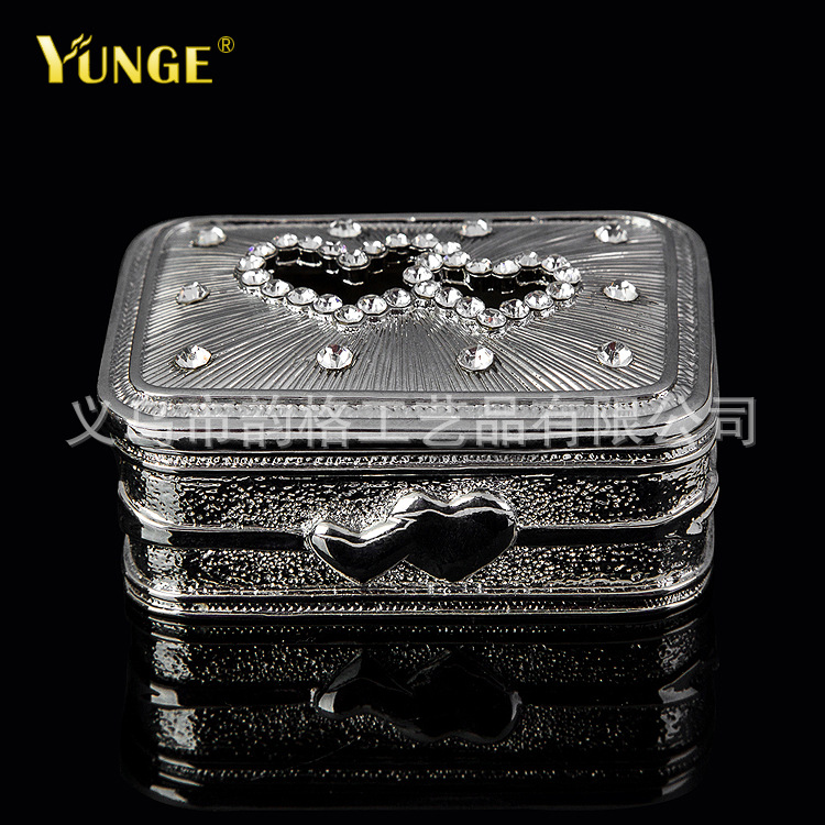 Creative Boutique Valentine's Day Gifts Practical Gifts Silver Plated Diamond Metal Crafts American Jewelry Box Wholesale