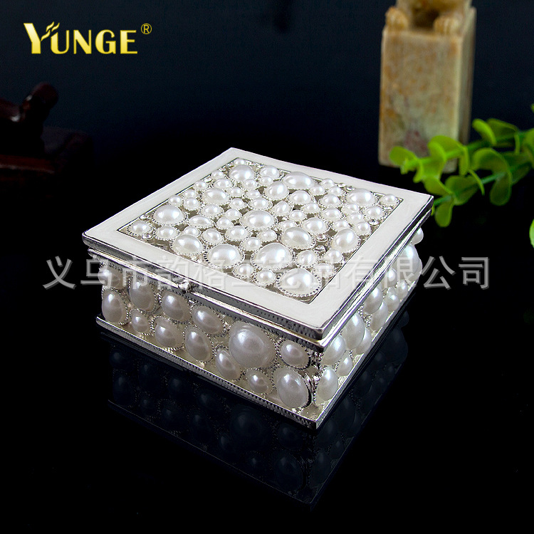 Factory Direct Pearl-encrusted Jewelry Box Ring Bracelet Pendant Gift Packaging Jewelry Box Storage Box Wholesale